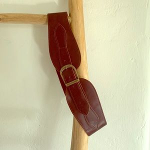 Kim white leather belt